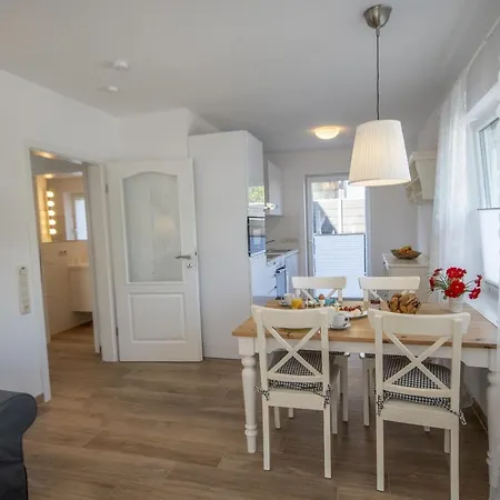 Cuxhavener Strasse 5/1 דירה